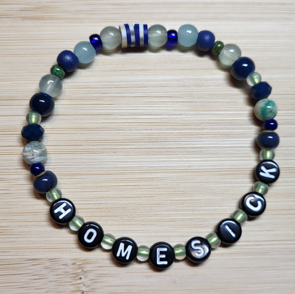 Homesick- Noah Kahan Inspired Friendship Bracelet, Size 7.75"